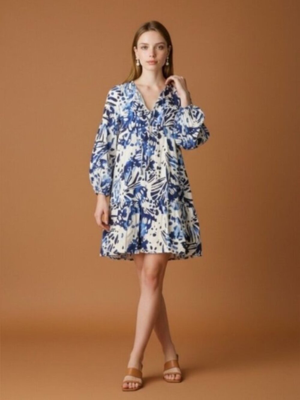 Mlle Gabrielle Dress SZ S Loose Fit 3/4 Balloon Sleeve Blue White V-Neck Dress